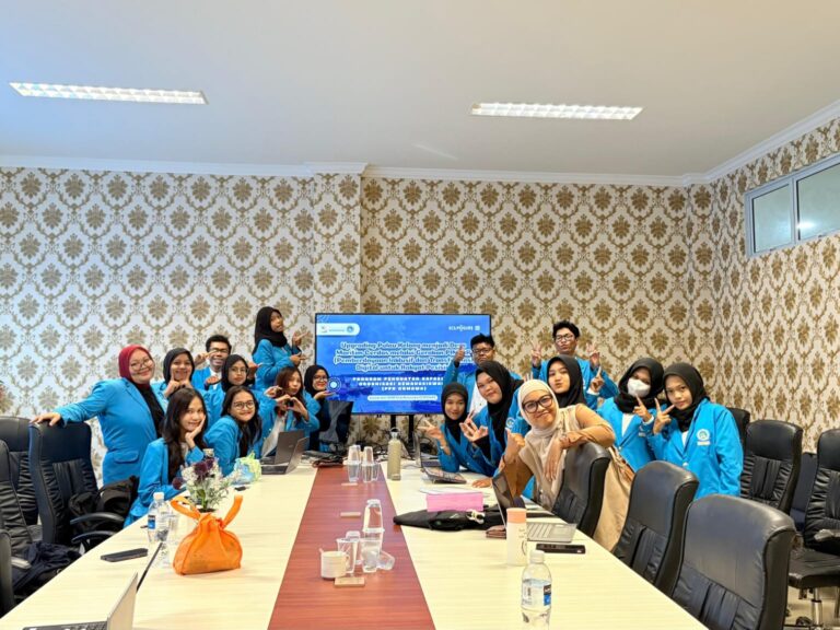 Pertama Kalinya UKM ECSPOSURE FEBM UMRAH Raih Dana Hibah PPK ORMAWA 2025 dari Kemdiktisaintek