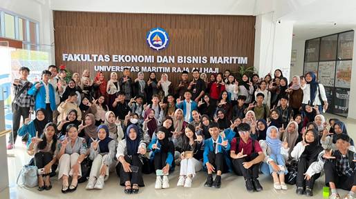 Kuliah Dosen Praktisi Pengantar Ekonomi Makro Hadirkan Tim Pengajar Bank Indonesia Kepulauan Riau